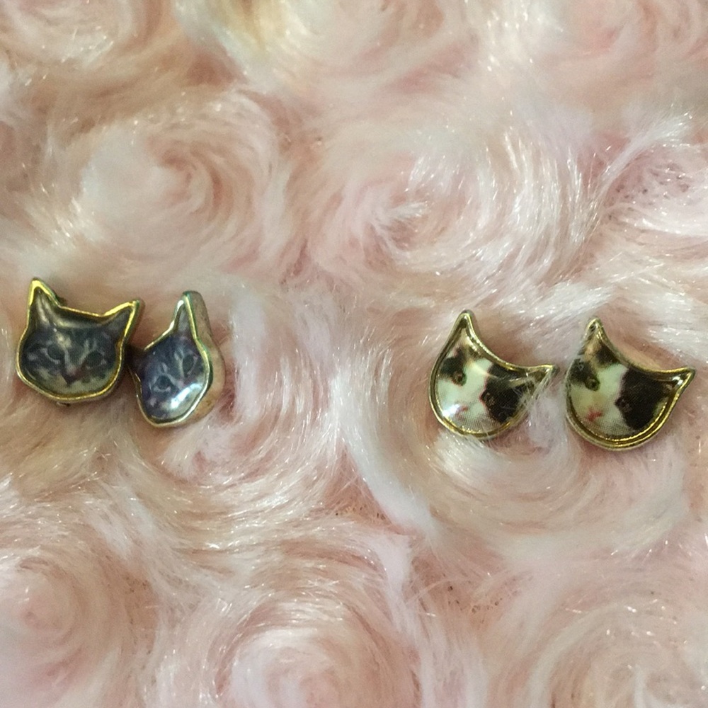 Set of 2 cat earrings